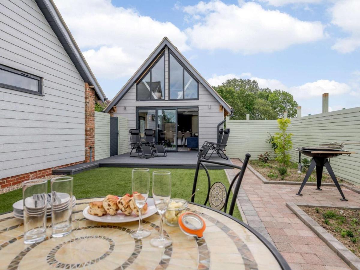 Dairy Cottages Уимборн Минстър Екстериор снимка